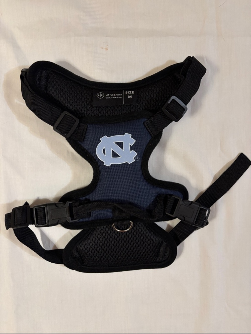 Little Earth Brand. Padded Dog Harness. Navy Blue with UNC Logo. Medium Size.